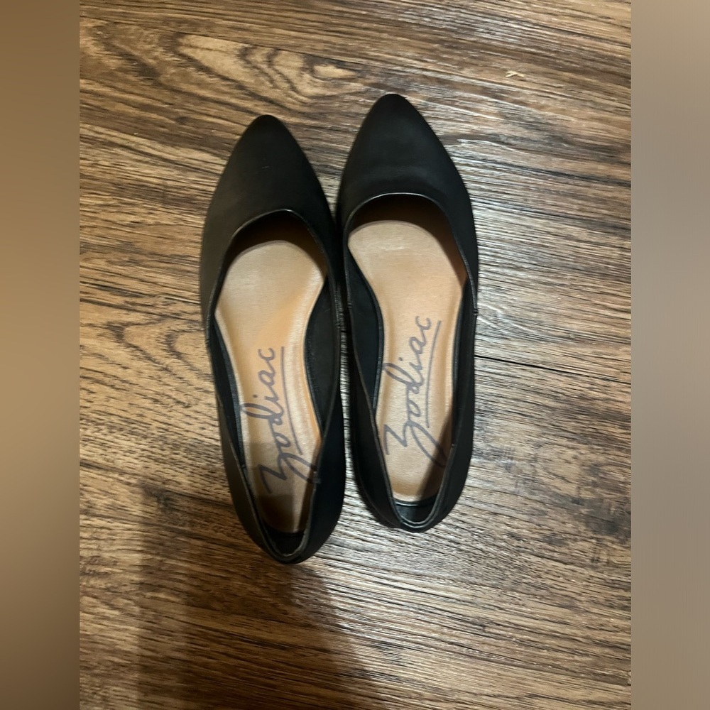 Zodiac Black Flats
